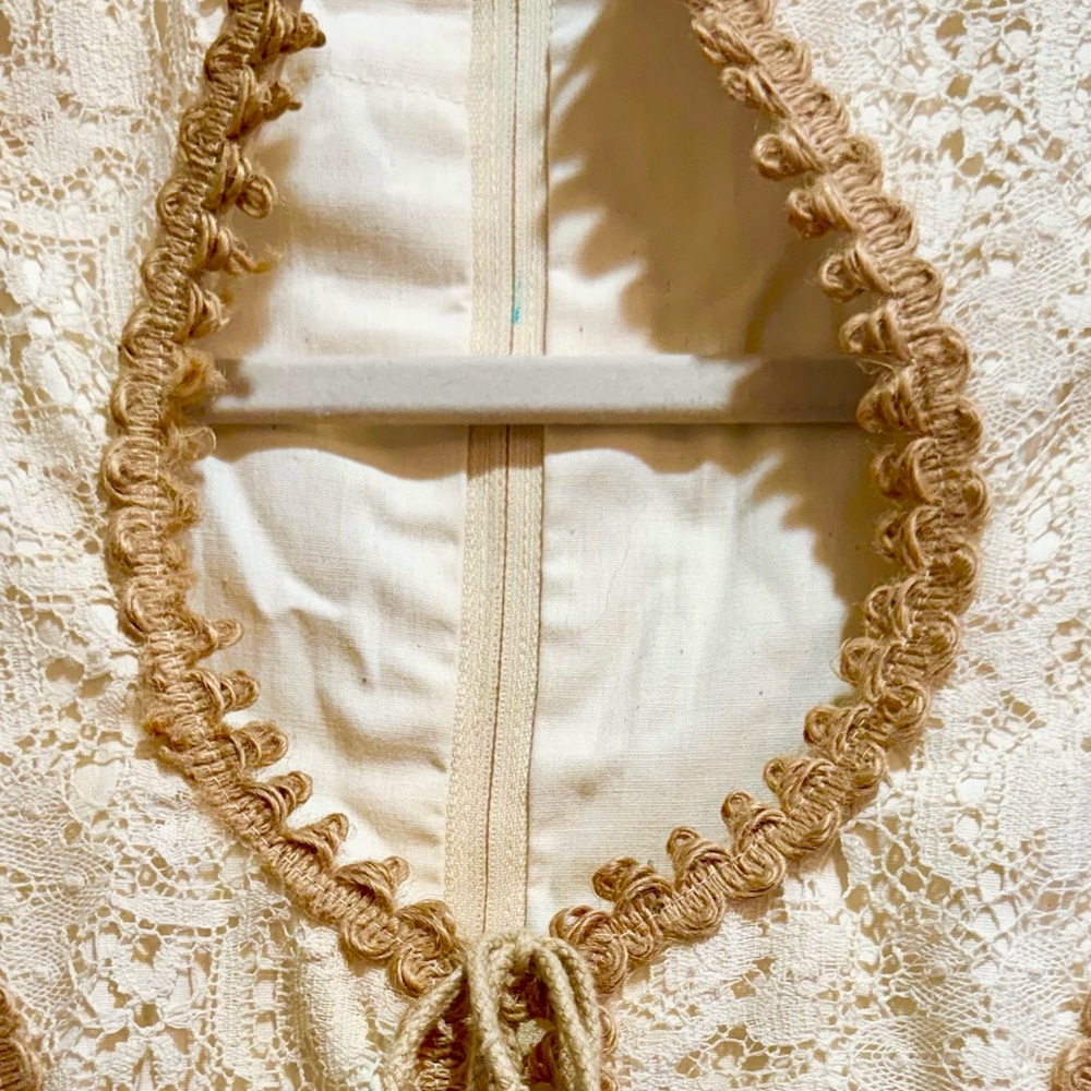 Vintage 1970s Gunne Sax Maxi Dress Size 7 Lace Ruffle Rare w/ Original 70s Photo - Picture 3 of 14